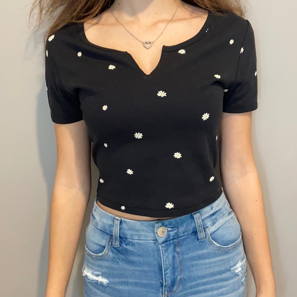 PINK Cropped Black Floral Tee